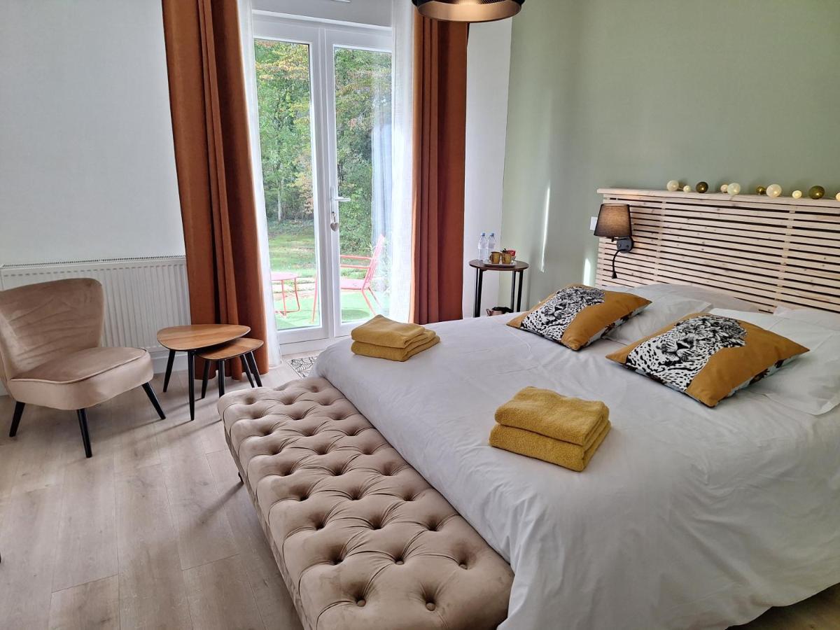 Bed and Breakfast Le Pre Du Buis Yvre-l'Eveque Экстерьер фото